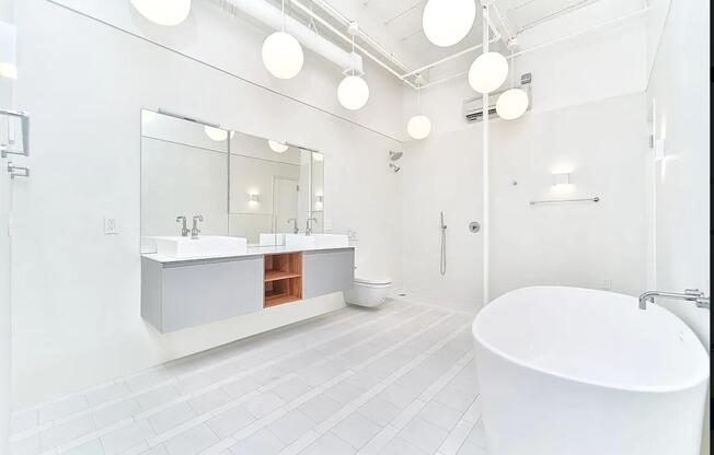 2 beds, 3 baths, $16,000, Unit PHA