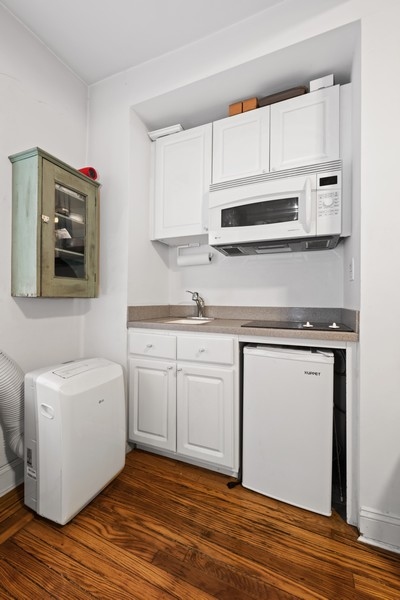 5 TUDOR CITY PL