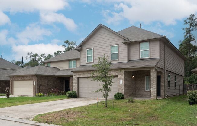 Move-in Ready Modern Comfort house in Prime Location – Your Dream Home Awaits in Houston 77044!