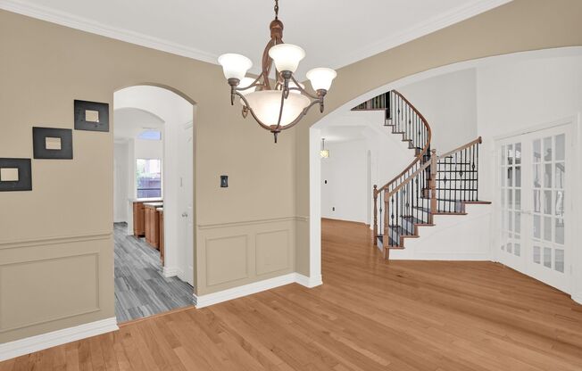 Beautiful Carrollton Home with 4 Bedrooms & Ideal Location