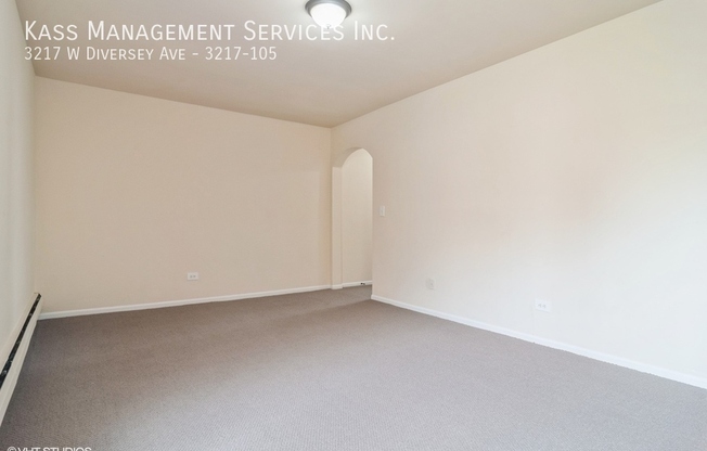 3217 W Diversey Ave