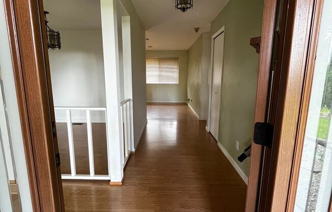 Gorgeous 3 BD 2.25 BA Home on 2 Acres!