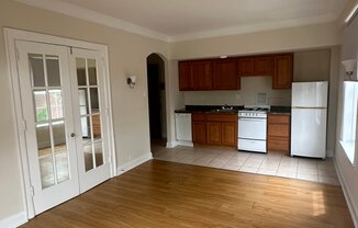 825 Main St