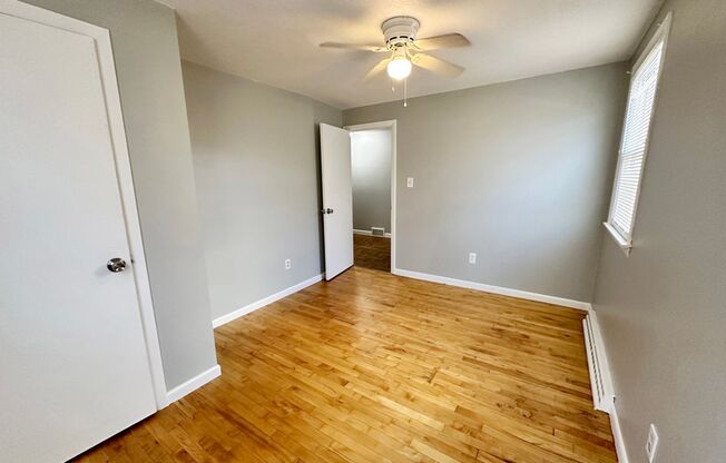 3 beds, 1.5 baths, $2,500, Unit 87 Acton Street