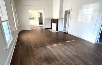 Available Now! 4/2 Walking Distance to CSU Chico and Downtown