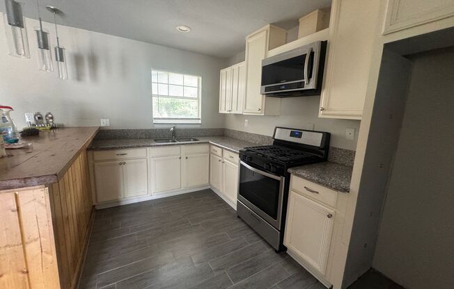 Move in Ready - 4 bedroom 2 bath