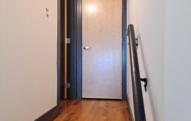 2 beds, 2 baths, 865 sqft, $1,549, Unit 3105