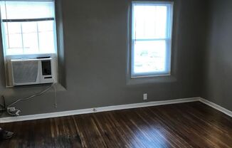 Studio, 1 bath, $600, Unit 531 S 18th St-203