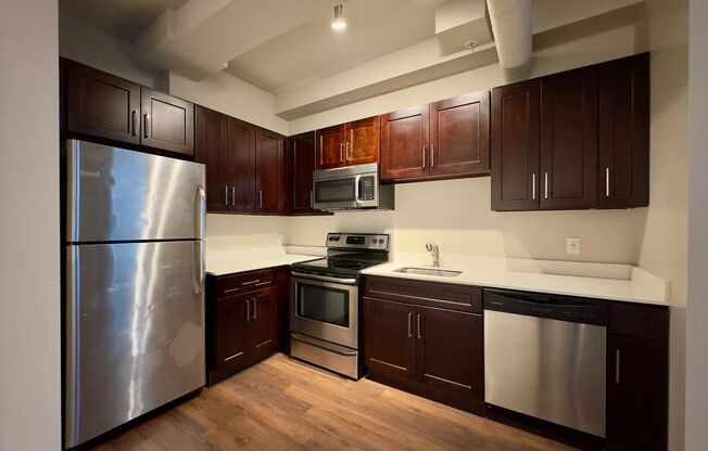 1 bed, 1 bath, 499 sqft, $1,590, Unit HA-424