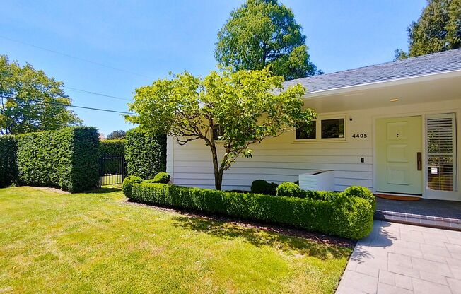 Broadmoor Mid-Century 3 Bedroom Ranch With In-Ground Saltwater Pool Just In Time For Summer!