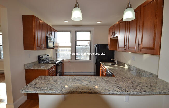 379 BROADWAY