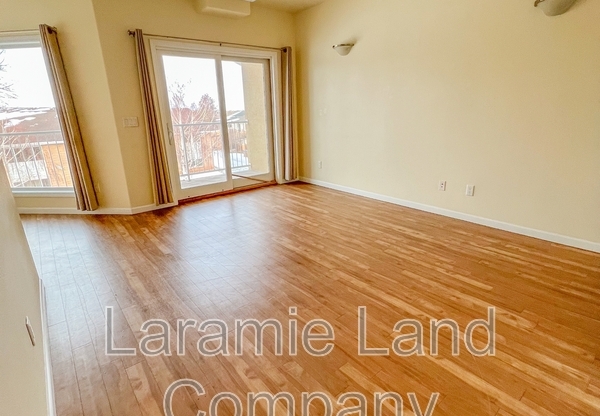 1157 N 17 ST
