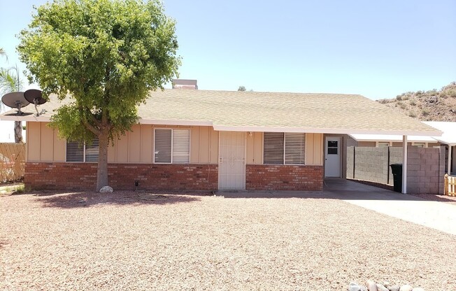 3 beds, 2 baths, $1,950