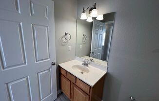 3 beds, 2.5 baths, 1,165 sqft, $1,895, Unit 831