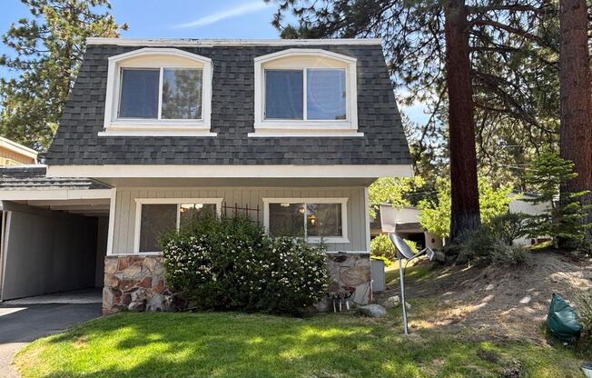 2 bedroom Lake Tahoe townhome!