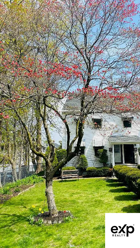 21 UN ST
