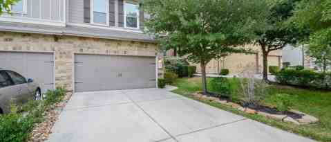 22 Cheswood Manor Drive