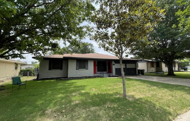 2138 LYNBROOK LN