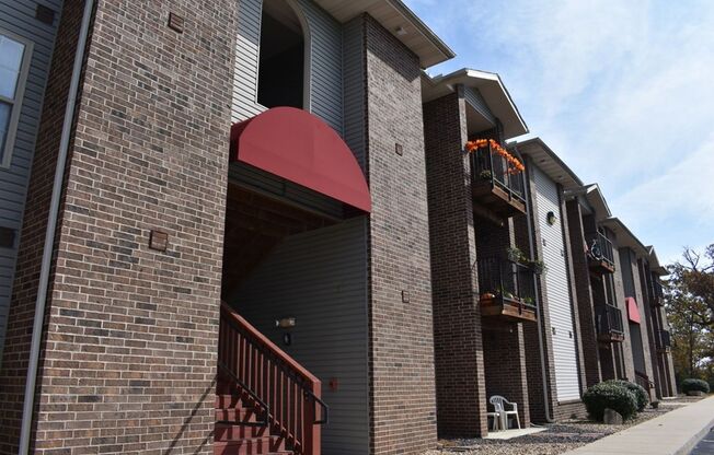 1 bed, 1 bath, 680 sqft, $950, Unit D303