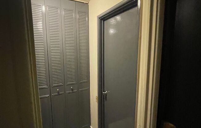Studio, 1 bath, 400 sqft, $1,450, Unit 421-#201