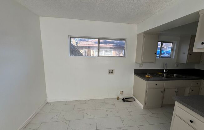 El Sereno Apartments