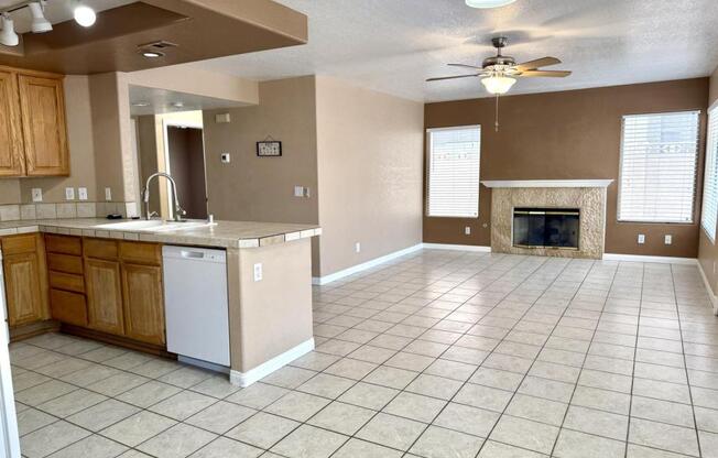 7640 BOTANY BAY DR