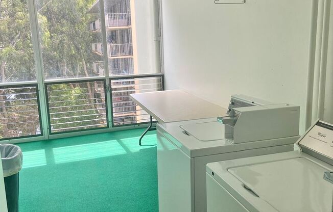 1 bed, 1 bath, $1,900