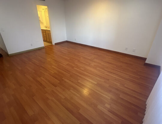 2 beds, 2.5 baths, 1,497 sqft, $4,500, Unit 213
