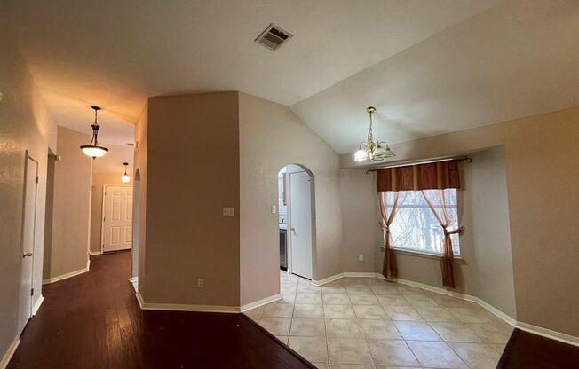 Welcome to 2204 Patsy Parkway – Your Spacious Home in Austin!