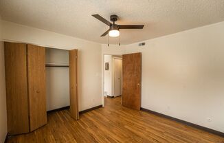 2 beds, 1 bath, 715 sqft, $1,050, Unit D1