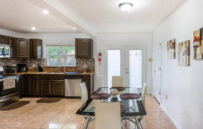 2721 RAEFORD RD 