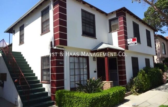 2117 Chestnut Ave.