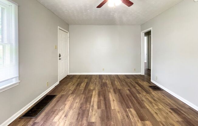 2 beds, 1 bath, $1,000