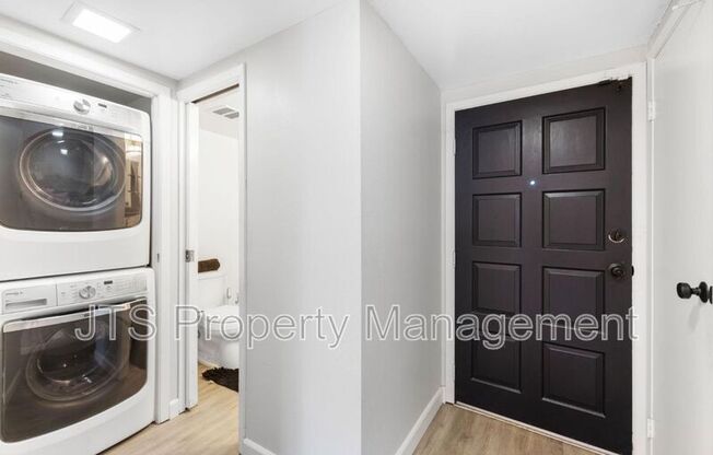 9 DEROW CT
