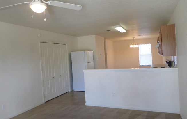 3 beds, 2 baths, 1,178 sqft, $900, Unit C