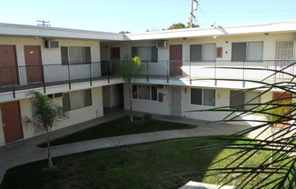 Cedarwood Apartments