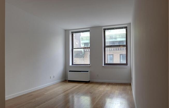 1 bed, 1 bath, $4,700, Unit 18P