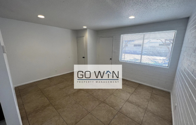 1626 W Denton Ln