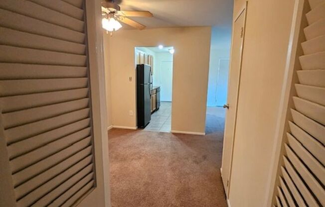 1 bed, 1 bath, $1,400, Unit J07