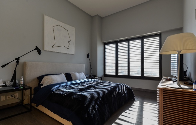 1 bed, 1.5 baths, 845 sqft, $7,000, Unit 19D