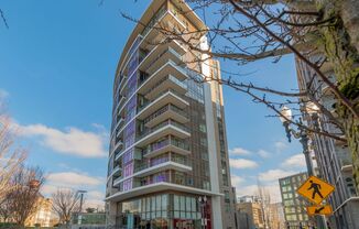 949 NW Overton Street, #807
