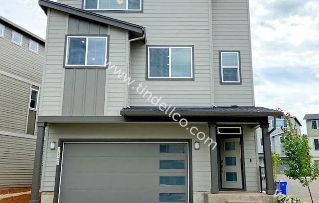 Spacious & Contemporary- 3 Bedroom 3.5 Bath Smart Home In Happy Valley!