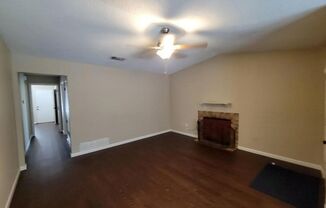 2 beds, 2 baths, $1,400