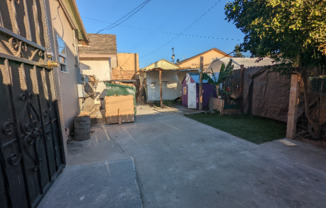1408 W 55 ST