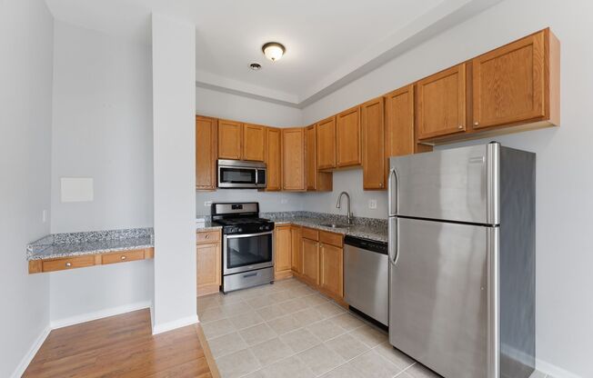 1 bed, 1 bath, 494 sqft, $2,000, Unit 207