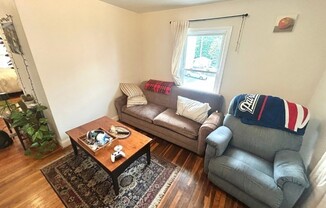 1 bed, 1 bath, 650 sqft, $2,200, Unit 2