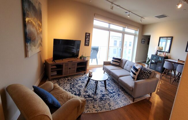 1 bed, 1 bath, 881 sqft, $1,725, Unit 505