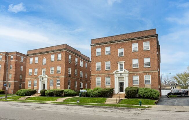 Shaker Kemper Apartments