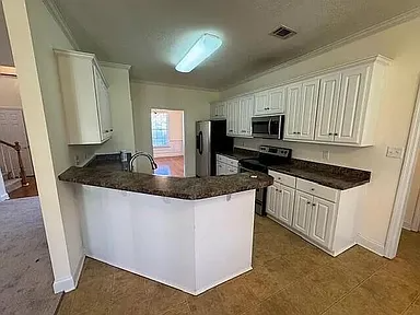 814 BRIGHTON CT