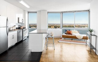 510 W 38 ST